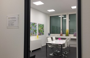 Ausstellungen 8 Anwaltskanzlei TANNER Allschwil_Räumlichkeit